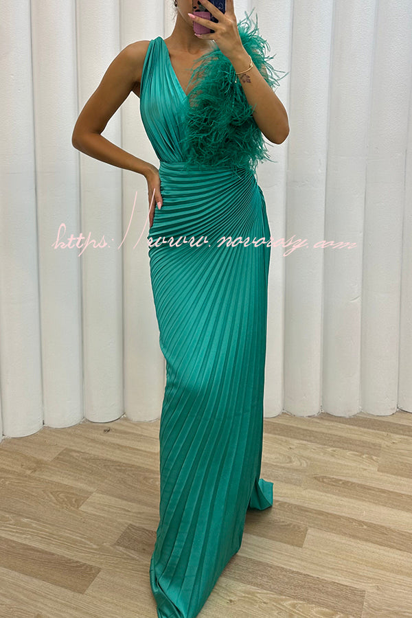 Forever Stunning Pleated Feather Trim Slit Evening Maxi Dress