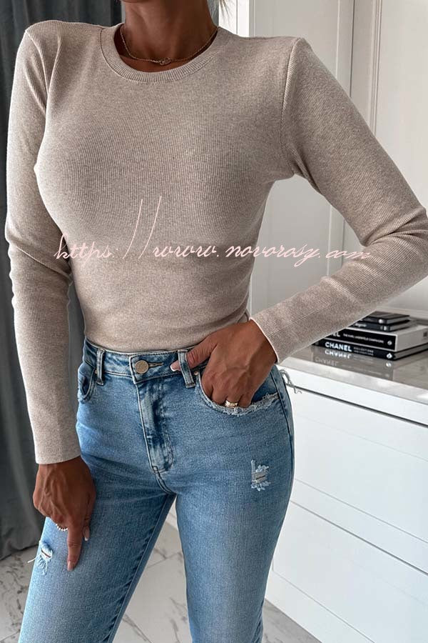 Koida Knitted Crew Neck Long Sleeve Top