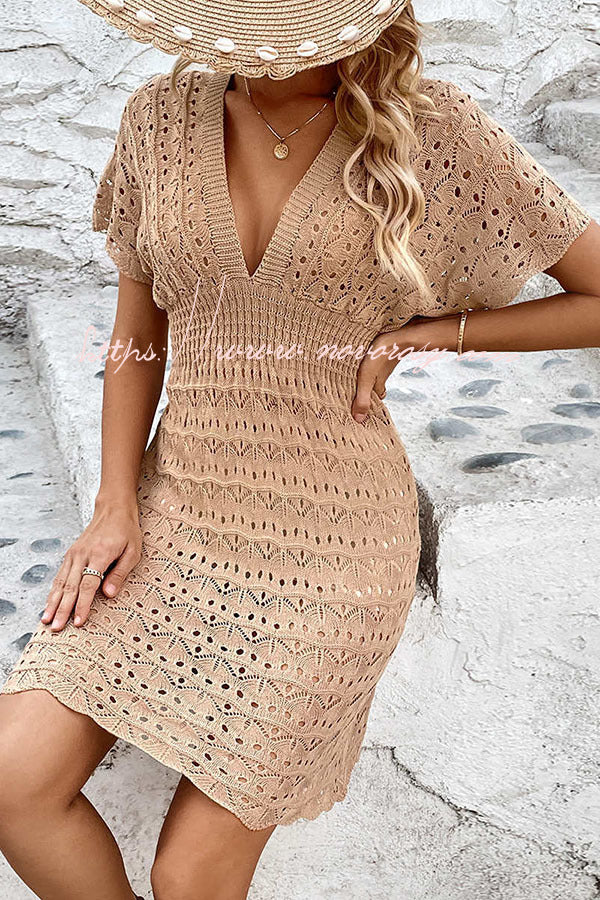 Simple V Neck Wavy Pattern Hollow Short Sleeved Cover Ups