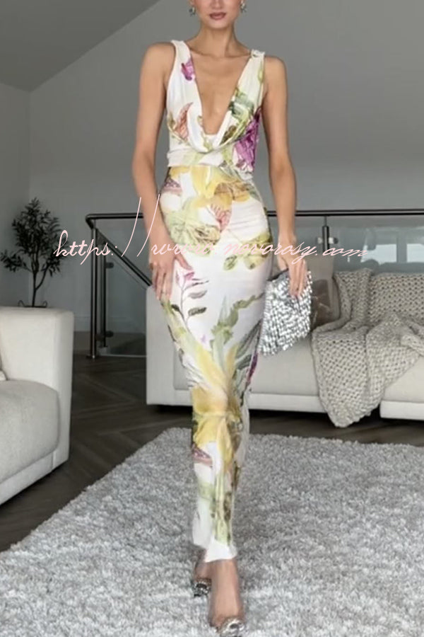 Everly Floral Print Plisse Cowl Plunge Stretch Maxi Dress