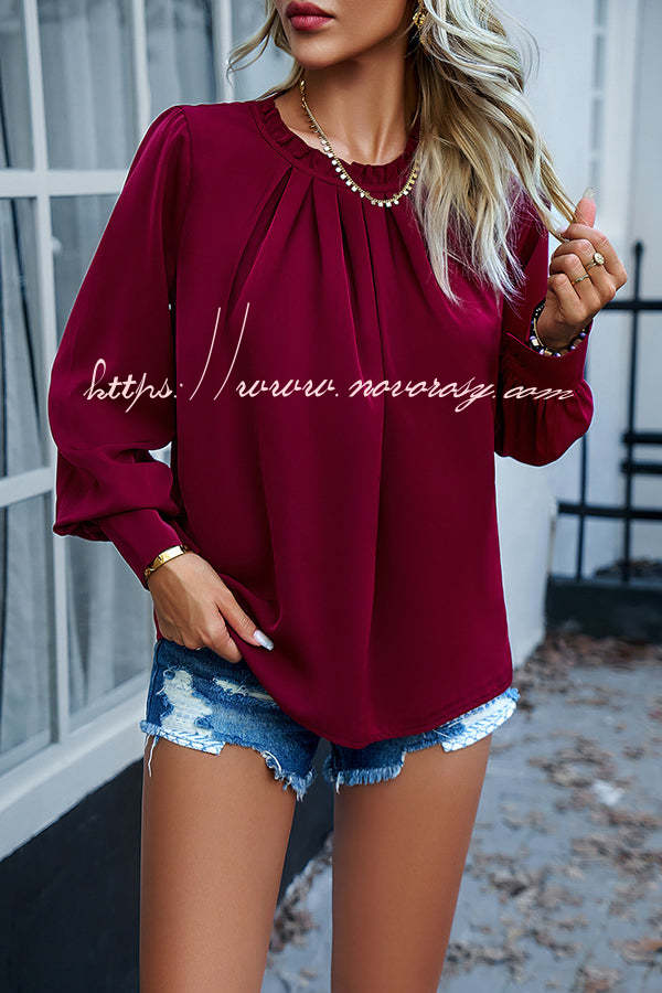 Elegant Round Neck Pleated Long Sleeve Solid Color Top