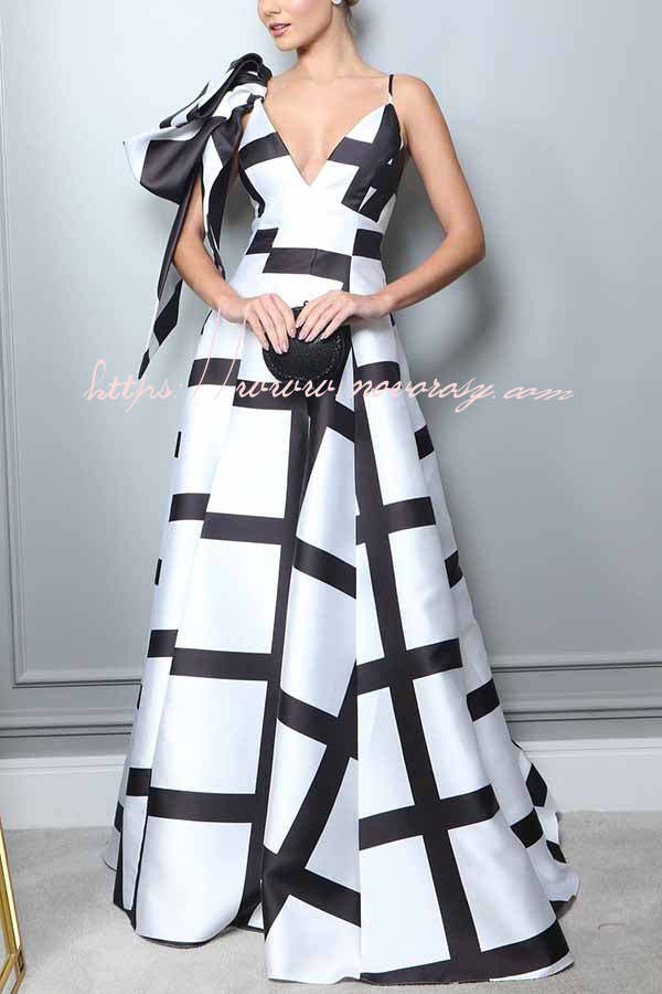 Meet Me in Dubai Grid Print Shoulder Decoration Formal Maxi Dress